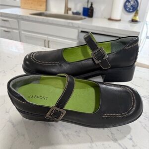 NWOT. JJ Sport  Women’s Black Leather Mary Jane Loafers with Green Leather
